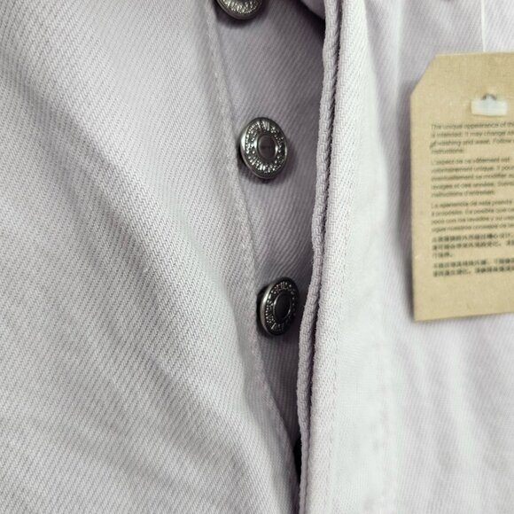 Levi's Womens 30 501 Original Buttonfly  Jean Shorts in Washed Lilac NWT - Picture 3 of 12